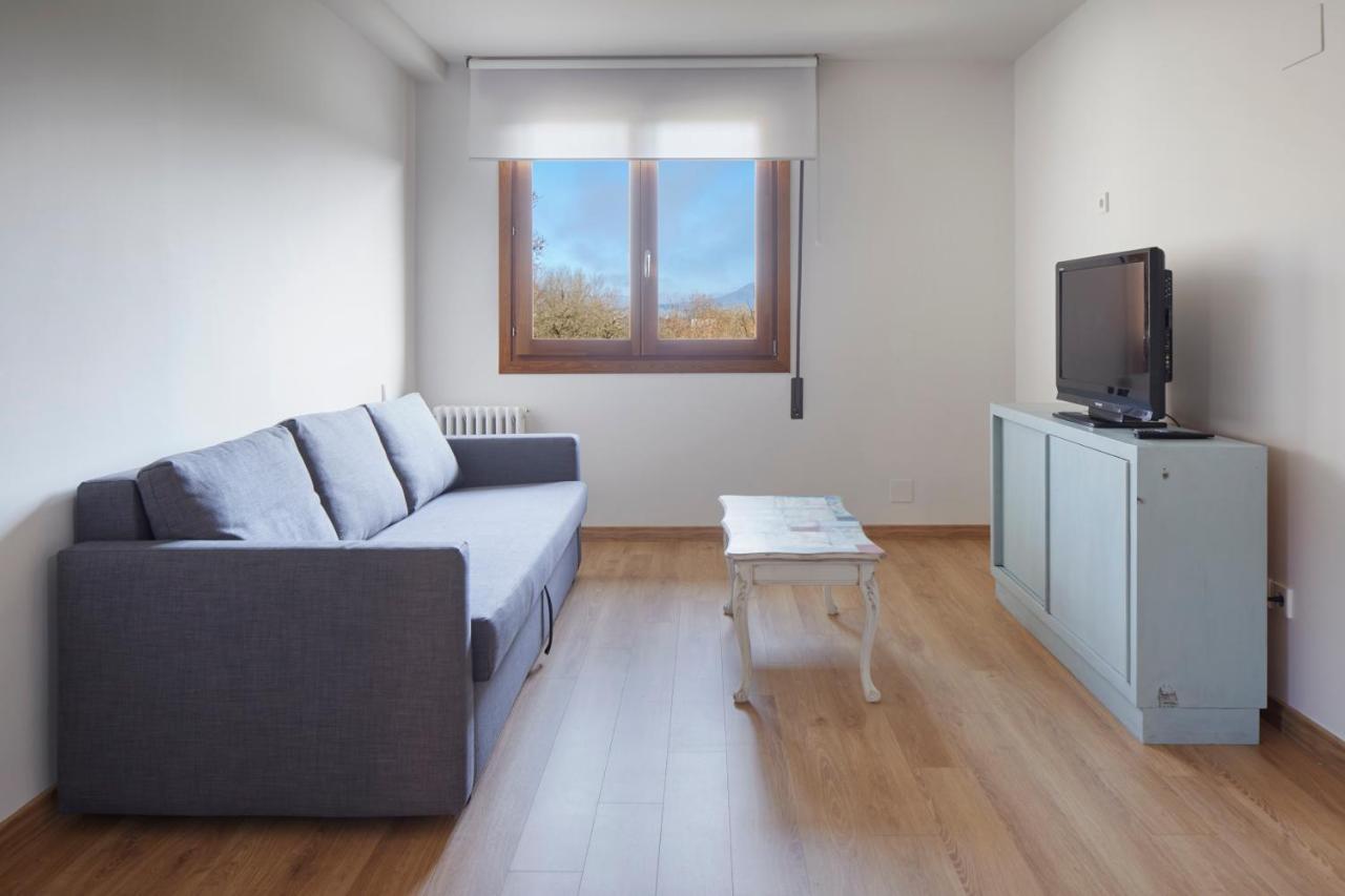 Hostal Rural Aritzalko Echarri-Aranaz ภายนอก รูปภาพ
