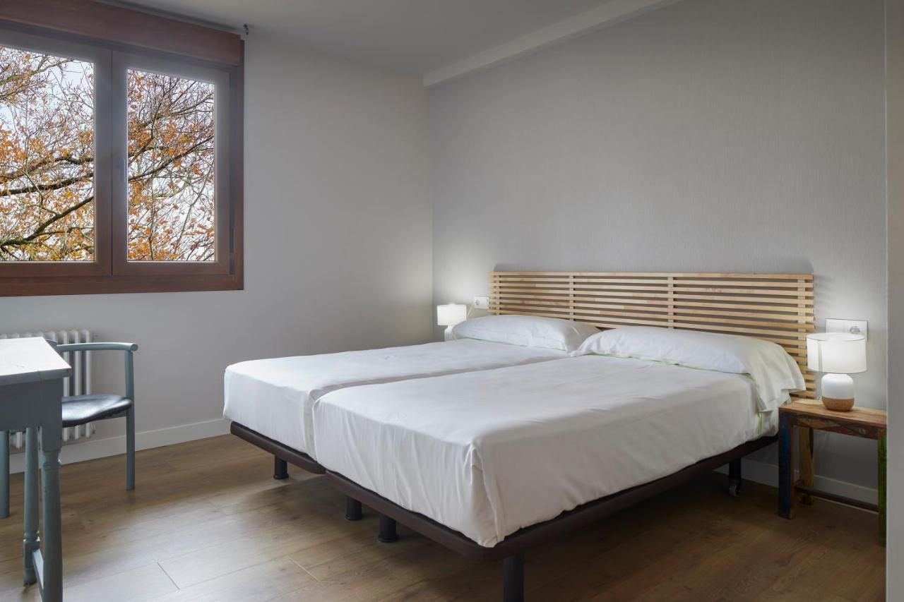 Hostal Rural Aritzalko Echarri-Aranaz ภายนอก รูปภาพ