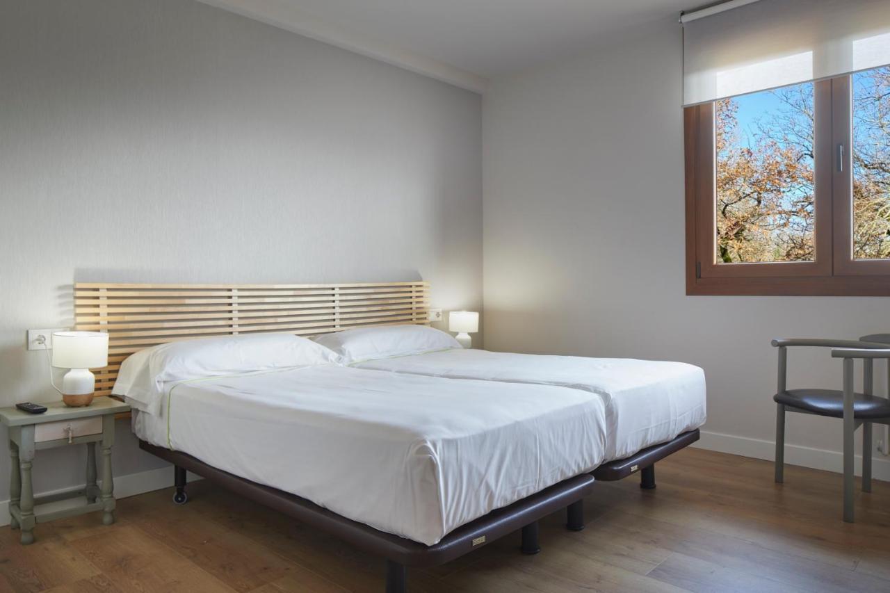 Hostal Rural Aritzalko Echarri-Aranaz ภายนอก รูปภาพ
