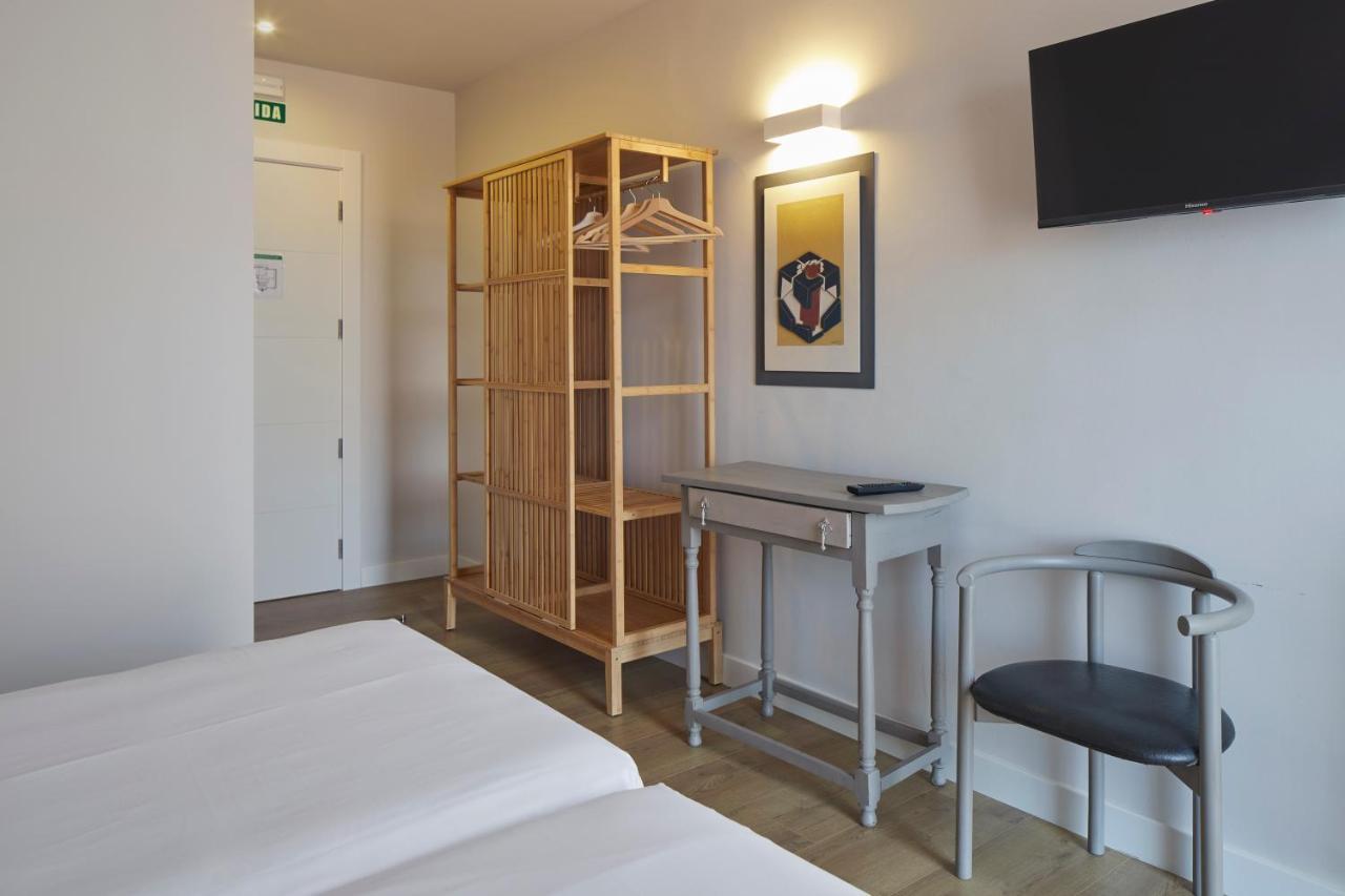 Hostal Rural Aritzalko Echarri-Aranaz ภายนอก รูปภาพ