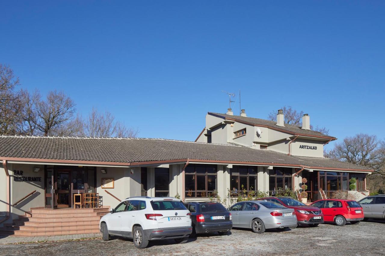 Hostal Rural Aritzalko Echarri-Aranaz ภายนอก รูปภาพ